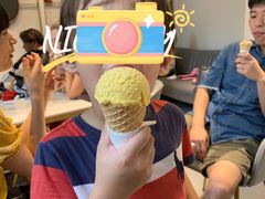 -Fridi Patisserie Cafe