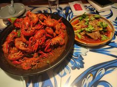 -川流不息·地道川菜·小龙虾(新松江路店)