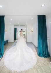 -派丽莫Pellimo原创设计婚纱品牌