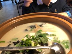 -姜君·千岛湖鱼头馆(浦东大道店)