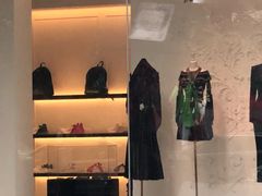 -Alexander McQueen(远洋太古里店)