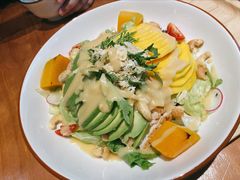 -POKEE VIA&Brunch·维娅(重庆来福士店)