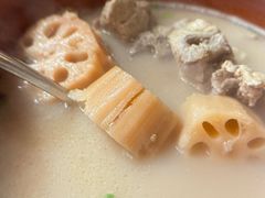-老街烧烤大排档·地道湖北菜·龙虾馆(汉口火车站店)