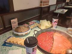 -鸿姐老火锅(疁城新天地店)