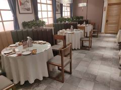 -闫府私房菜·百年鲁菜(欧亚店)