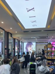 -藤野造型烫染·漂发