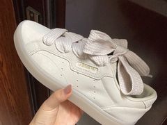 -阿迪达斯(武林银泰三叶草店)