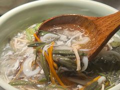 莼菜银鱼羹-吴越荣记苏州菜·松鼠桂鱼100%活鱼现做(斜塘老街店)