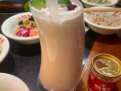 大红袍牛乳茶-锅首鲜品火锅(鸳鸯店)