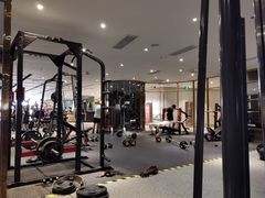 -银吉姆健身(恒隆馆)