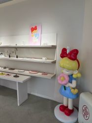 -SALON DE VANHADA