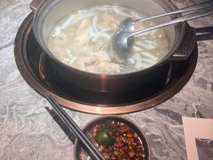 -大头椰·海南椰子鸡火锅(思明万象城店)