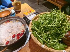 -吃饭皇帝大(合生汇店)