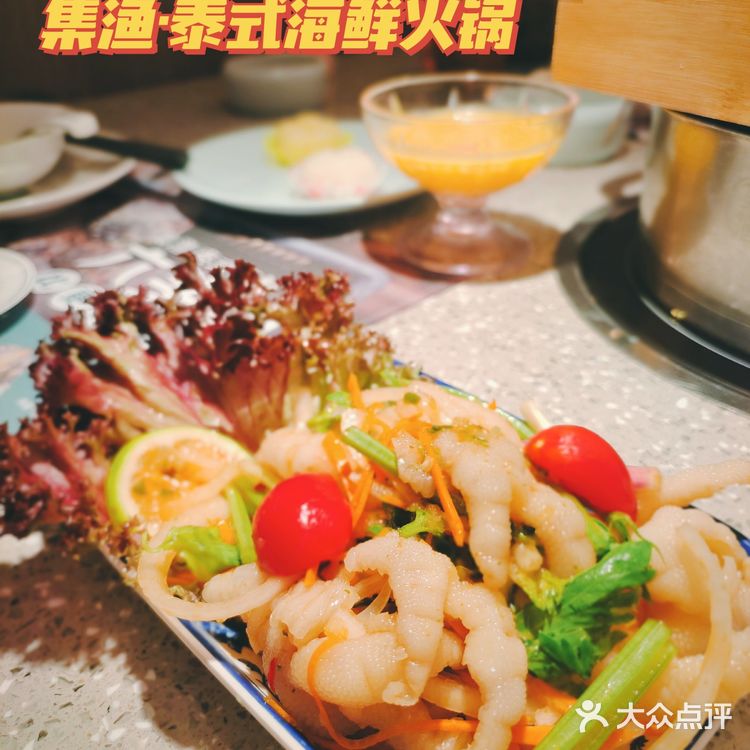 成都探店｜泰式海鲜火锅，甜品小吃冰淇淋免费吃~