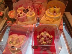 -巴黎贝甜(华堂新辰汇店)