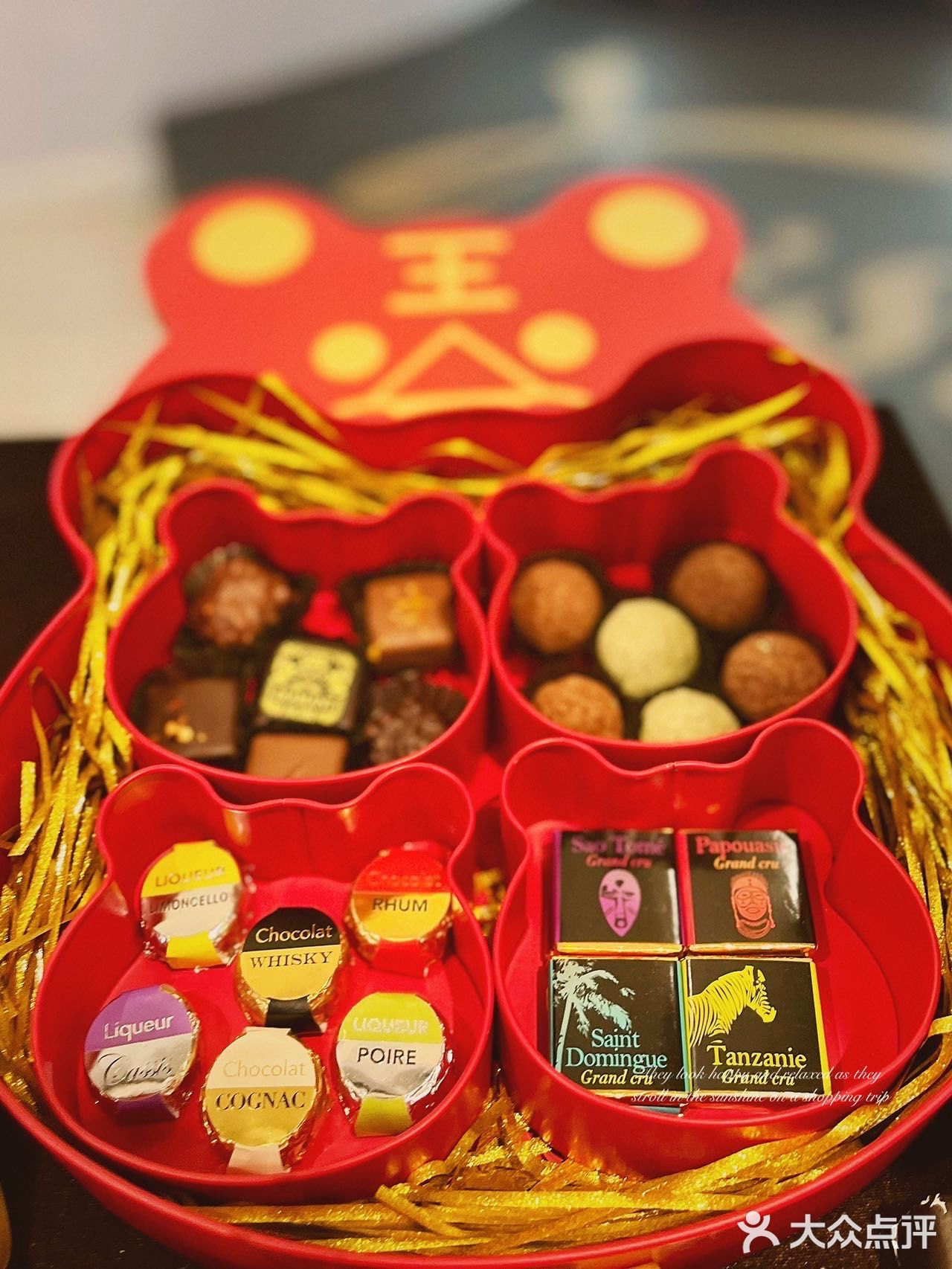 来新世界能吃到法国老牌🍫VOISIN比邻·手工巧克力