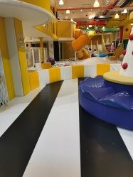 -泛尼尼儿童乐园(文化广场店)