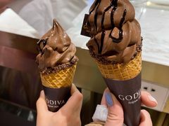 GODIVA黑巧克力冰淇淋-GODIVA(五角场万达广场店)