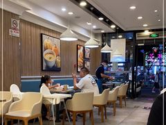 大堂-魏家凉皮(梨园店)