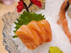 三文鱼刺身-世香全厨•日料·铁板烧(金桥店)