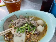 -榮泰米粉湯(Left Shop)