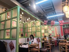 -巴卤社老火锅(财富店)