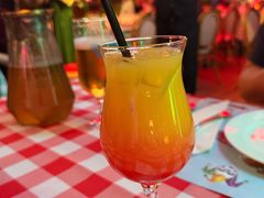 -威尼斯意餐酒吧 Venezia club(意大利风情街店)