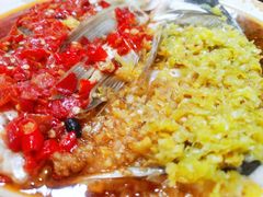 剁椒鱼头-老游独一佳湘菜馆(高新四路店)