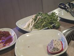 -金滏山烤肉·海鲜·火锅自助餐厅(襄阳万达店)