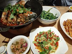 -寻钵记民菜馆·正宗常德钵子菜(滨湖路店)