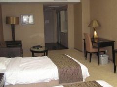 -如家酒店·neo(大连中山广场地铁站天津街店)