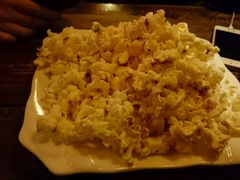 爆米花-Helens海伦司小酒馆(复旦大学店)
