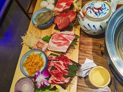 -明洞阿姨·韩式酱蟹烤肉·创意料理(三元桥店)