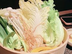 -三出山火锅(南京万象天地店)