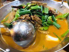-临江餐馆二楼美食部落