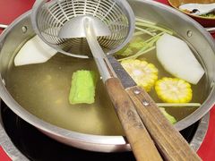 -潮汕·草根牛肉档(上海荟聚城市集市店)