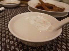牛乳白粥-顺德新世界酒店·华美轩餐厅