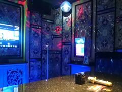 -欢乐迪KTV(南坪上海城店)