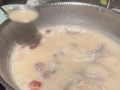 -捞王锅物料理(上海世茂广场店)