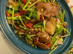 辣子肥牛煲-鹿港小镇(黄金店)