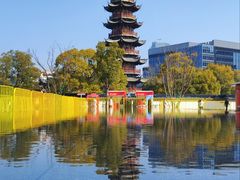 -龙华寺