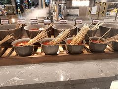 -山焱·炭火自助烤肉(周浦万达店)
