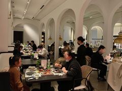 -NIUNIUPARK和牛螃蟹(龙湖杭州滨江天街店)