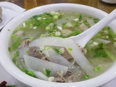 羊肉萝卜汤-清真兰州手抓羊肉餐厅