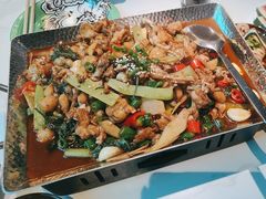 -蛙舍·炭烧牛蛙(东百中心店)