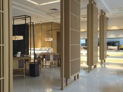 -鱼鲜饭香·招牌汽锅剁椒鱼头王