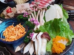 -捞王锅物料理(凯旋路店)