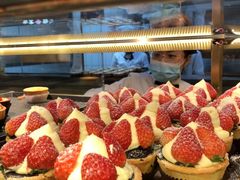 -黛汀烘焙DAINTY BAKERY(代字行合生汇店)