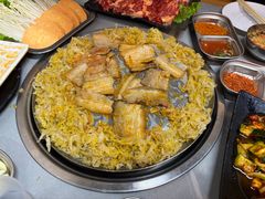 -牛牛牛酸菜煎肉店(望云寺路店)