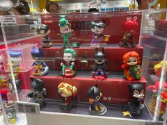 -泡泡玛特POPMART(上海环球港店)